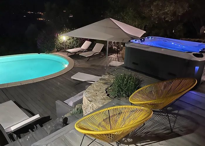 Swim Lodge Hotel Piscine Privee Ou Jacuzzi Prive